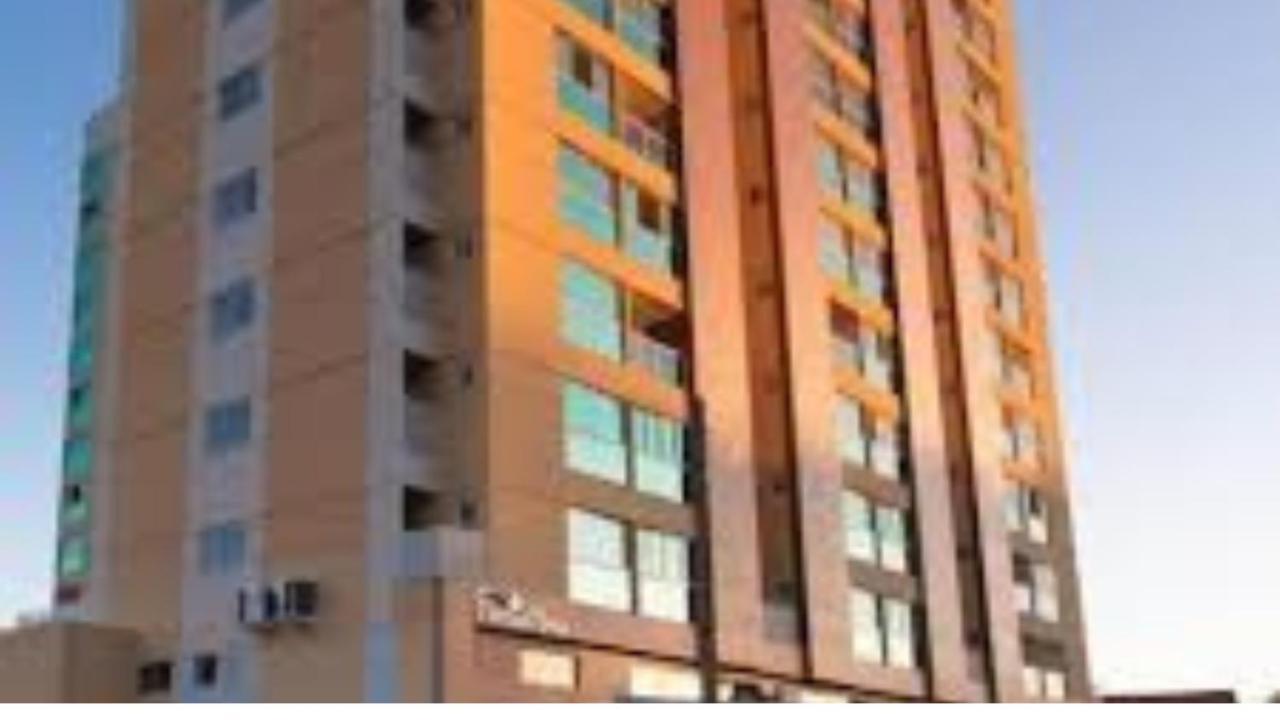 Hotel Piazza Di Roma Caldas Novas Exterior photo